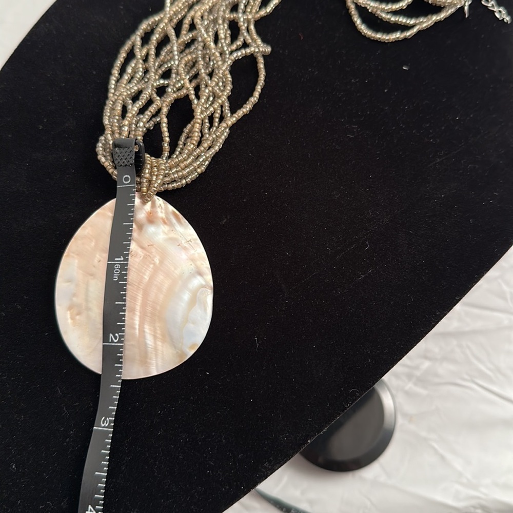 Silvery Gray Multi-Strand Beaded Shell Statement … - image 6